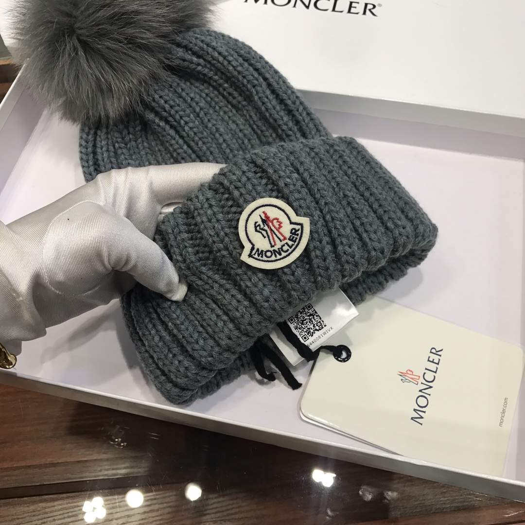 Moncler SKULLIES & BEANIES
