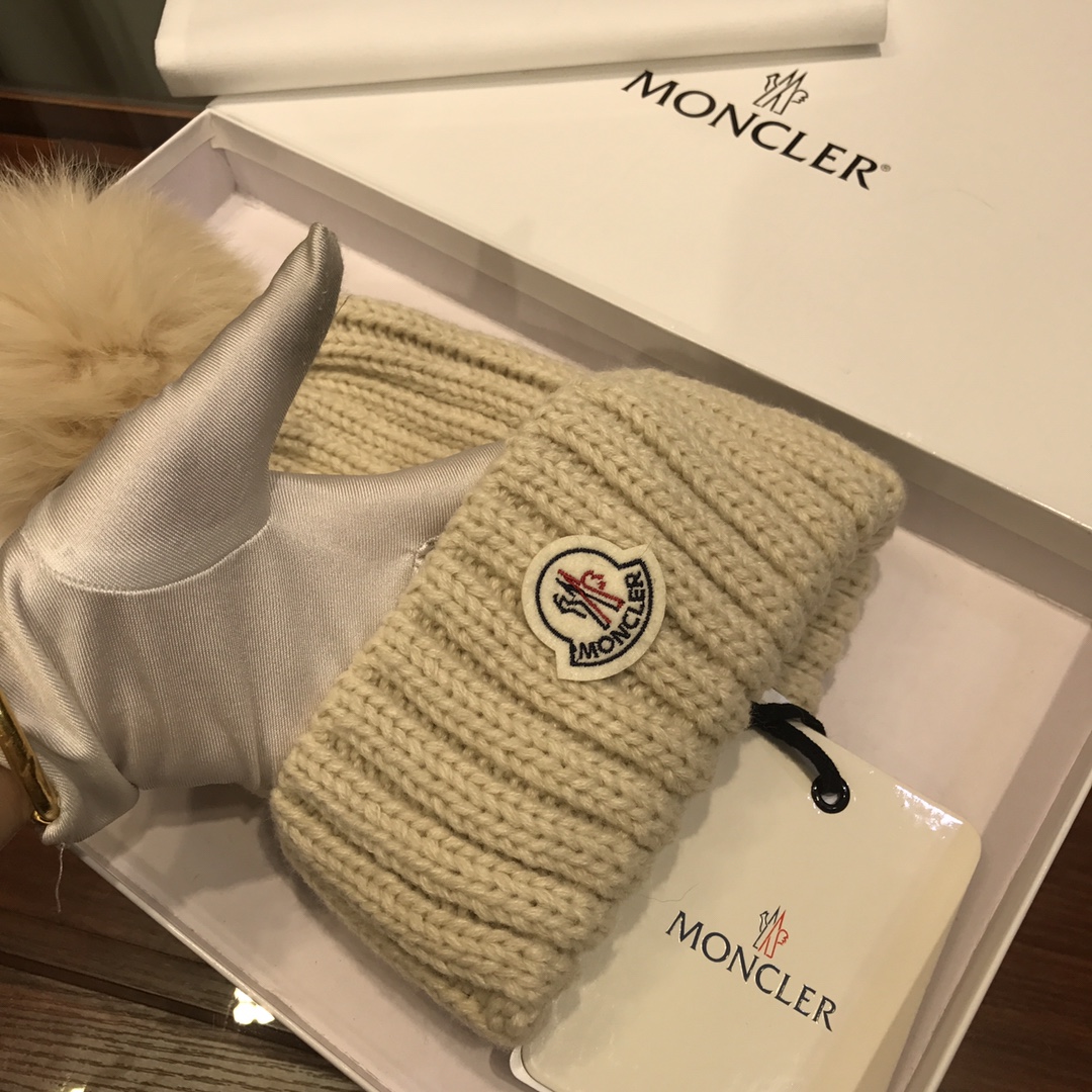 Moncler SKULLIES & BEANIES