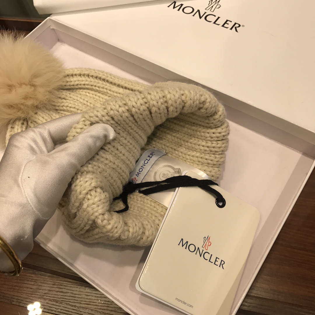 Moncler SKULLIES & BEANIES