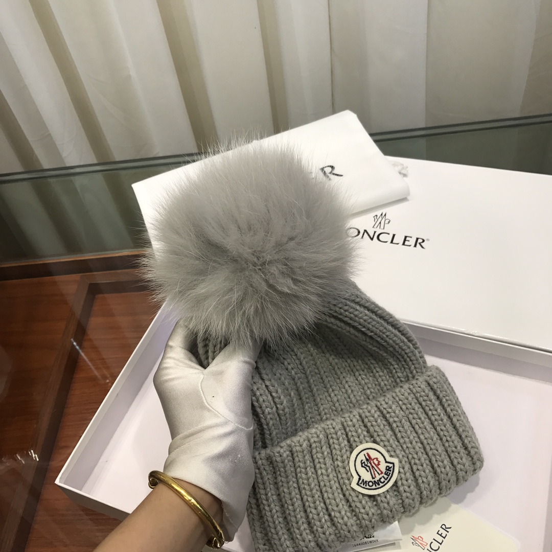 Moncler SKULLIES & BEANIES