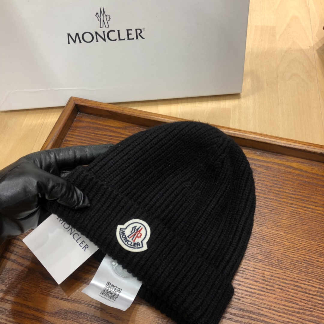 Moncler SKULLIES & BEANIES
