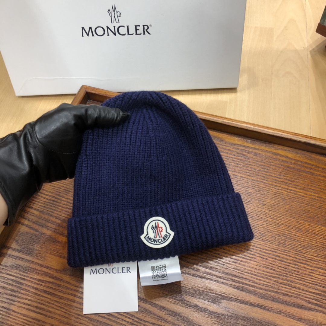 Moncler SKULLIES & BEANIES