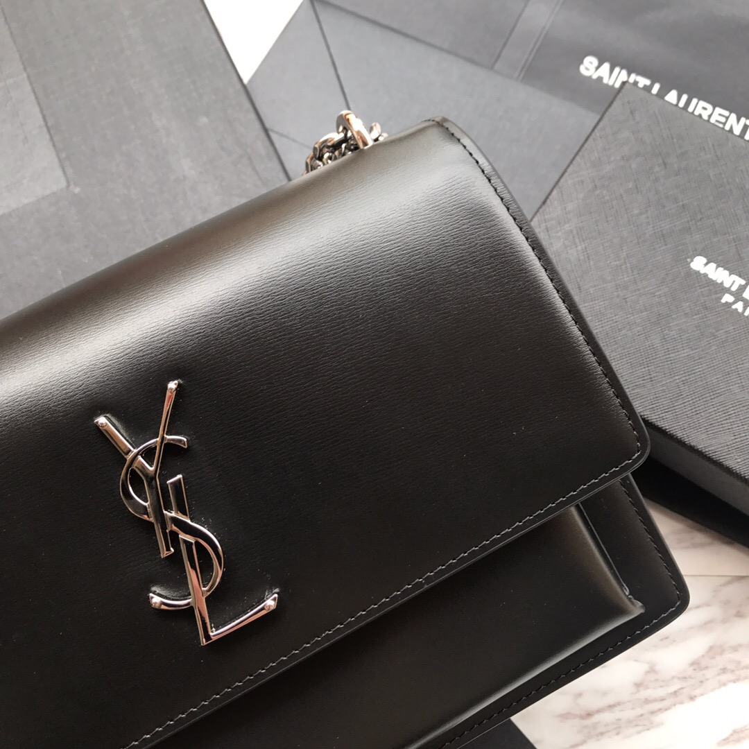 442906 SUNSET MEDIUM IN SMOOTH LEATHER, YSL Saint Laurent