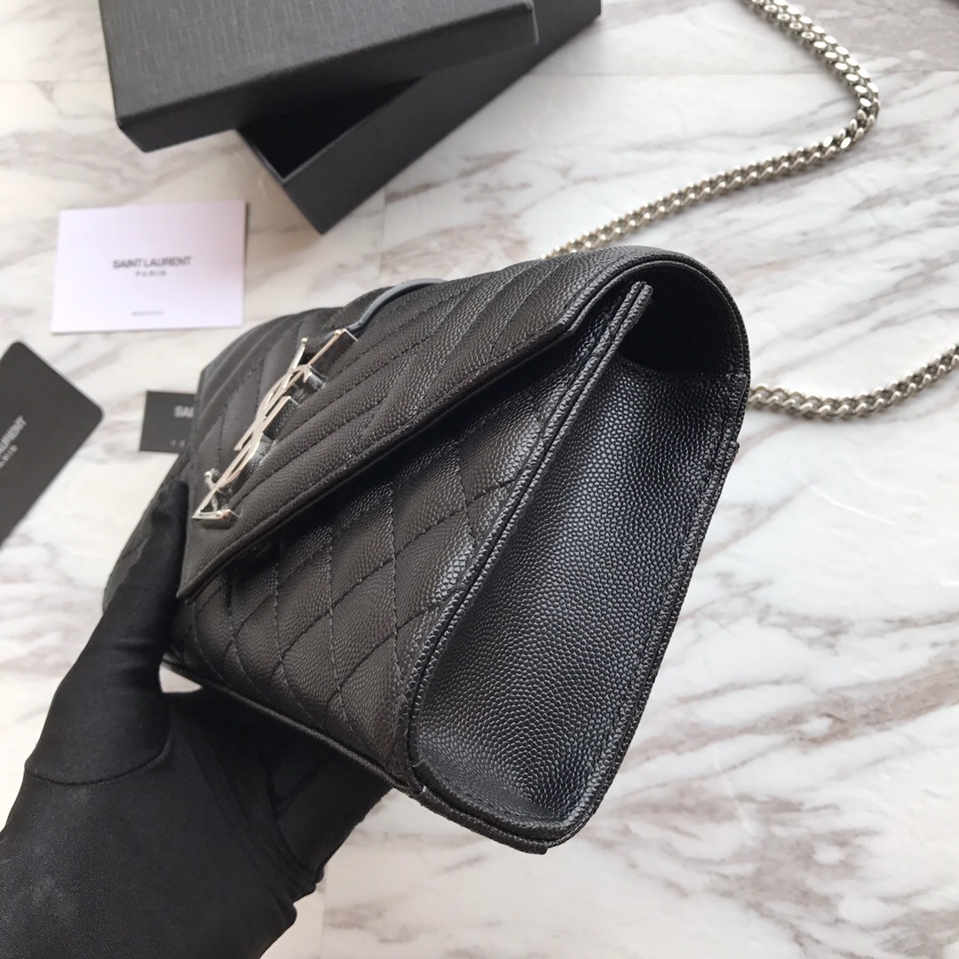 526286 ENVELOPE SMALL BAG IN MIX MATELASSÉ GRAIN DE POUDRE EMBOSSED LEATHER, Yves Saint Laurent YSL