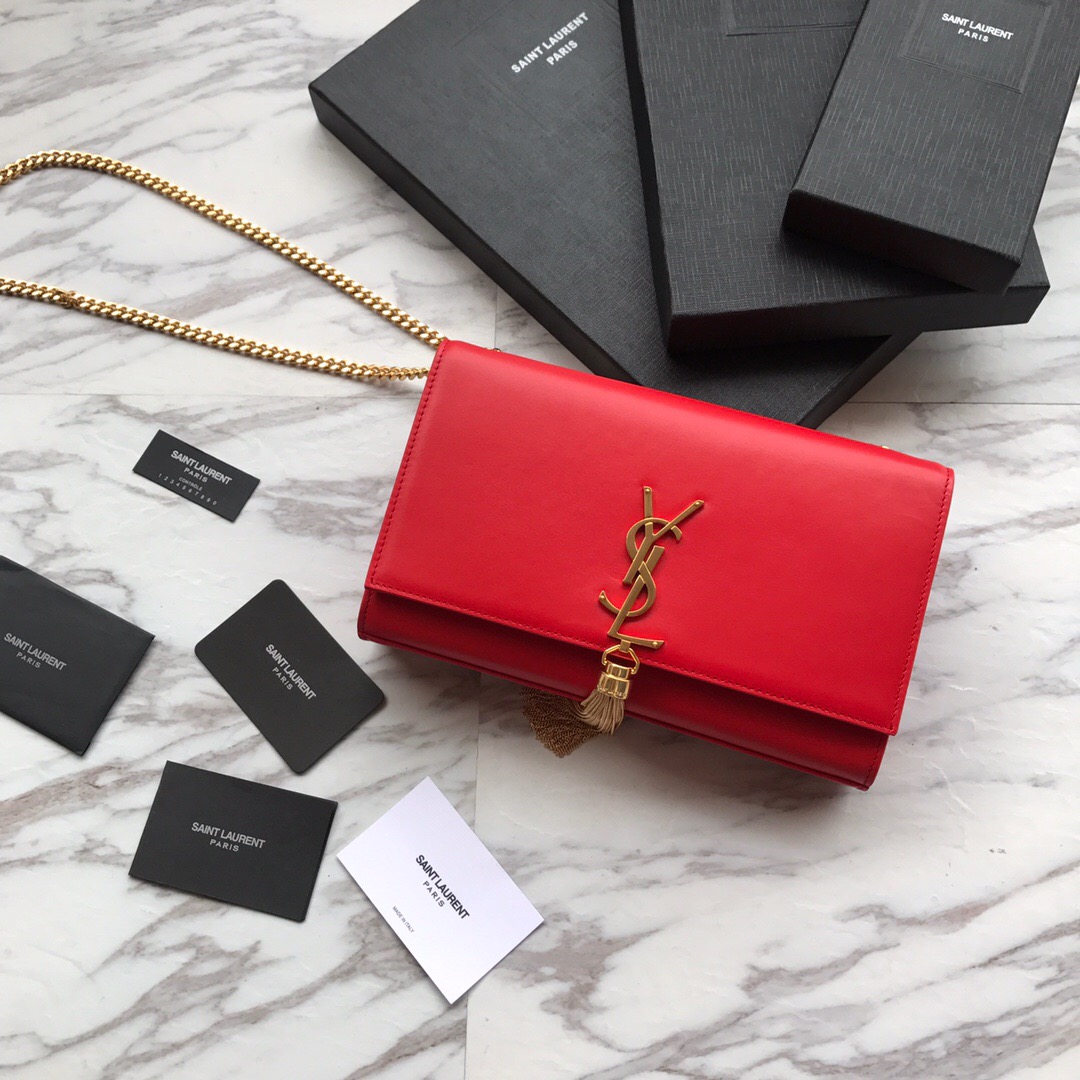 354119 KATE MEDIUM BAG WITH LEATHER TASSEL IN GRAIN DE POUDRE EMBOSSED LEATHER, Yves Saint Laurent YSL