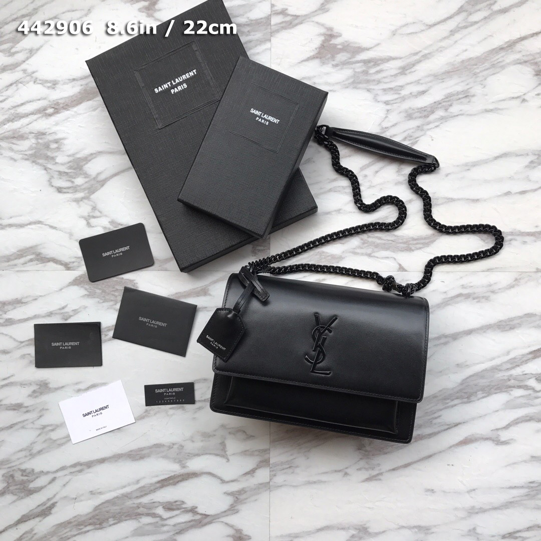 442906 SUNSET MEDIUM IN SMOOTH LEATHER, YSL Saint Laurent