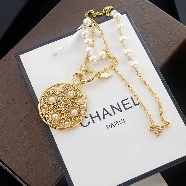 Chanel Necklaces