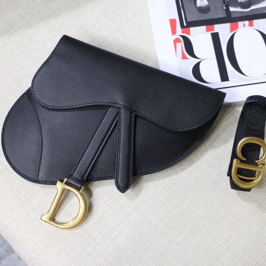 SADDLE BELT CLUTCH IN ULTRA-MATTE CALFSKIN, DIOR SHOULDER BAG