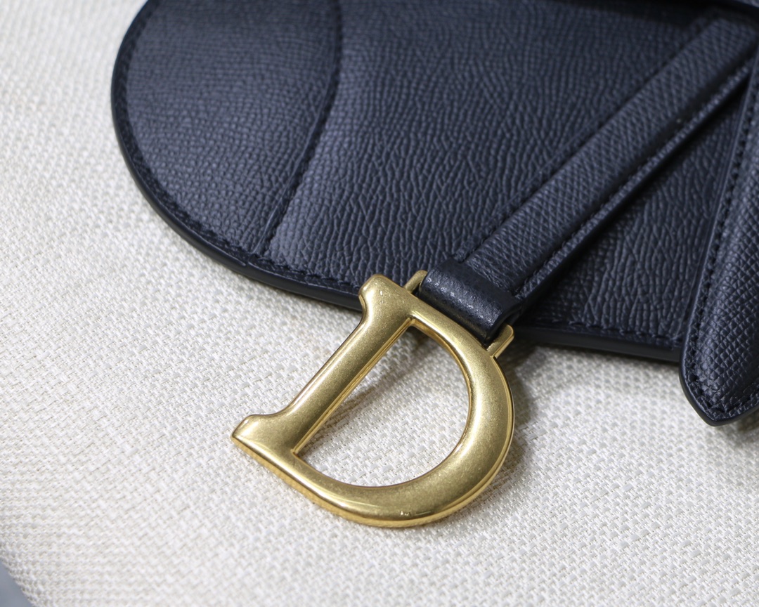 SADDLE BELT CLUTCH IN ULTRA-MATTE CALFSKIN, DIOR SHOULDER BAG