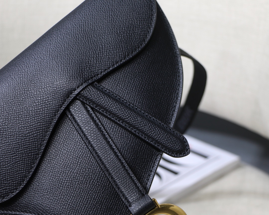 SADDLE BELT CLUTCH IN ULTRA-MATTE CALFSKIN, DIOR SHOULDER BAG