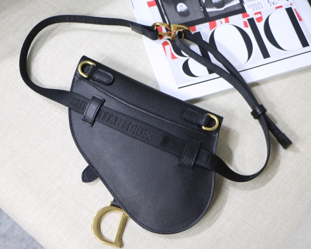 SADDLE BELT CLUTCH IN ULTRA-MATTE CALFSKIN, DIOR SHOULDER BAG