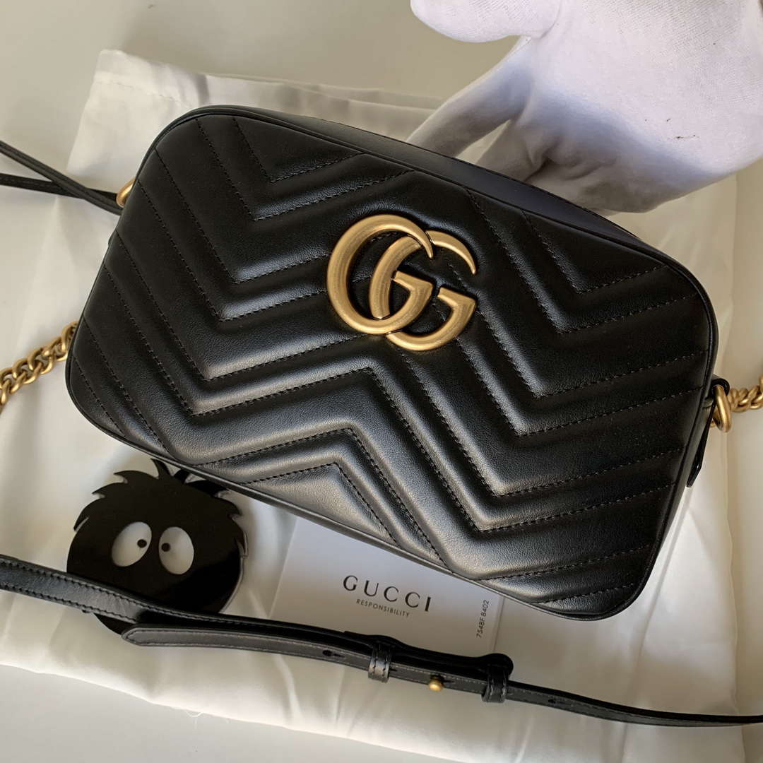 447632 GG Marmont matelassé shoulder bag, Gucci Handbag