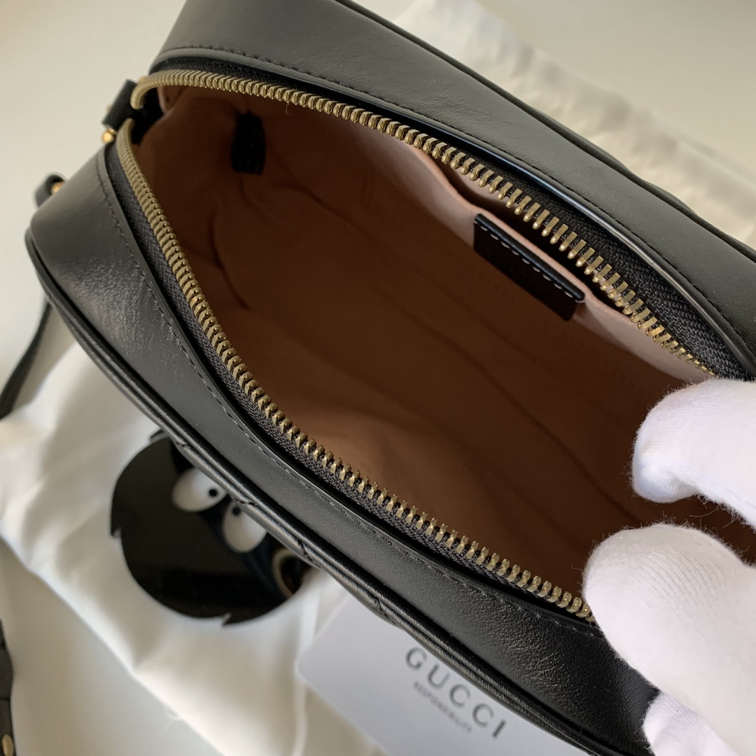 447632 GG Marmont matelassé shoulder bag, Gucci Handbag
