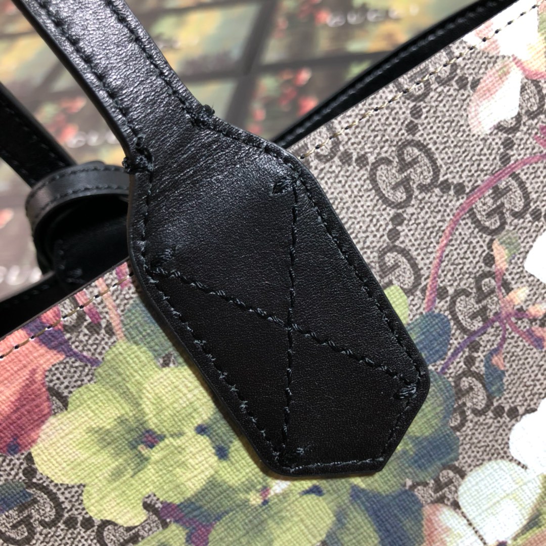 368568 GG Blooms Reversible Tote, GUCCI Totes for Women