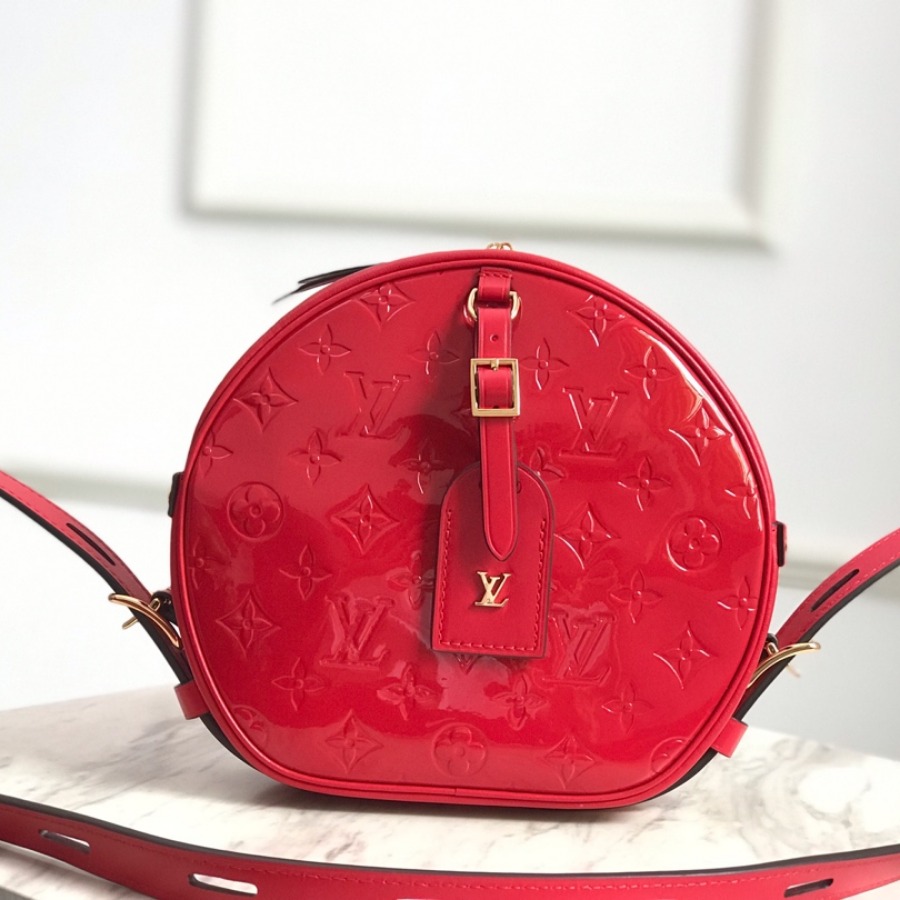 M54100 BOITE CHAPEAU SOUPLE, Louis Vuitton LV Women - Handbags - Cross Body Bags