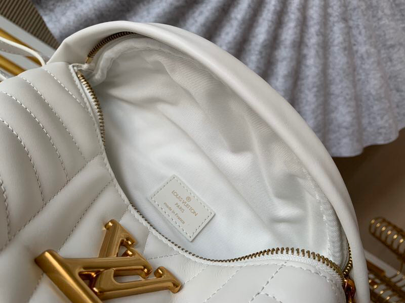 M53861 LOUIS VUITTON NEW WAVE BUMBAG,  Louis Vuitton LV Handbags