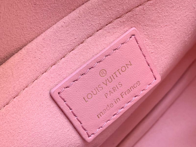 M53683 LOUIS VUITTON NEW WAVE CAMERA BAG,  Louis Vuitton LV Handbags