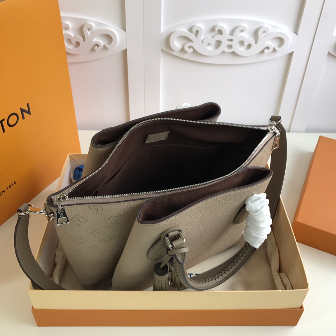 M55031 HAUMEA Mahina Leather, LOUIS VUITTON LV Top Handles