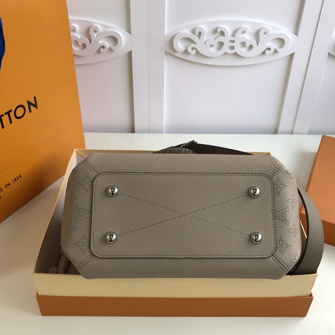 M55031 HAUMEA Mahina Leather, LOUIS VUITTON LV Top Handles