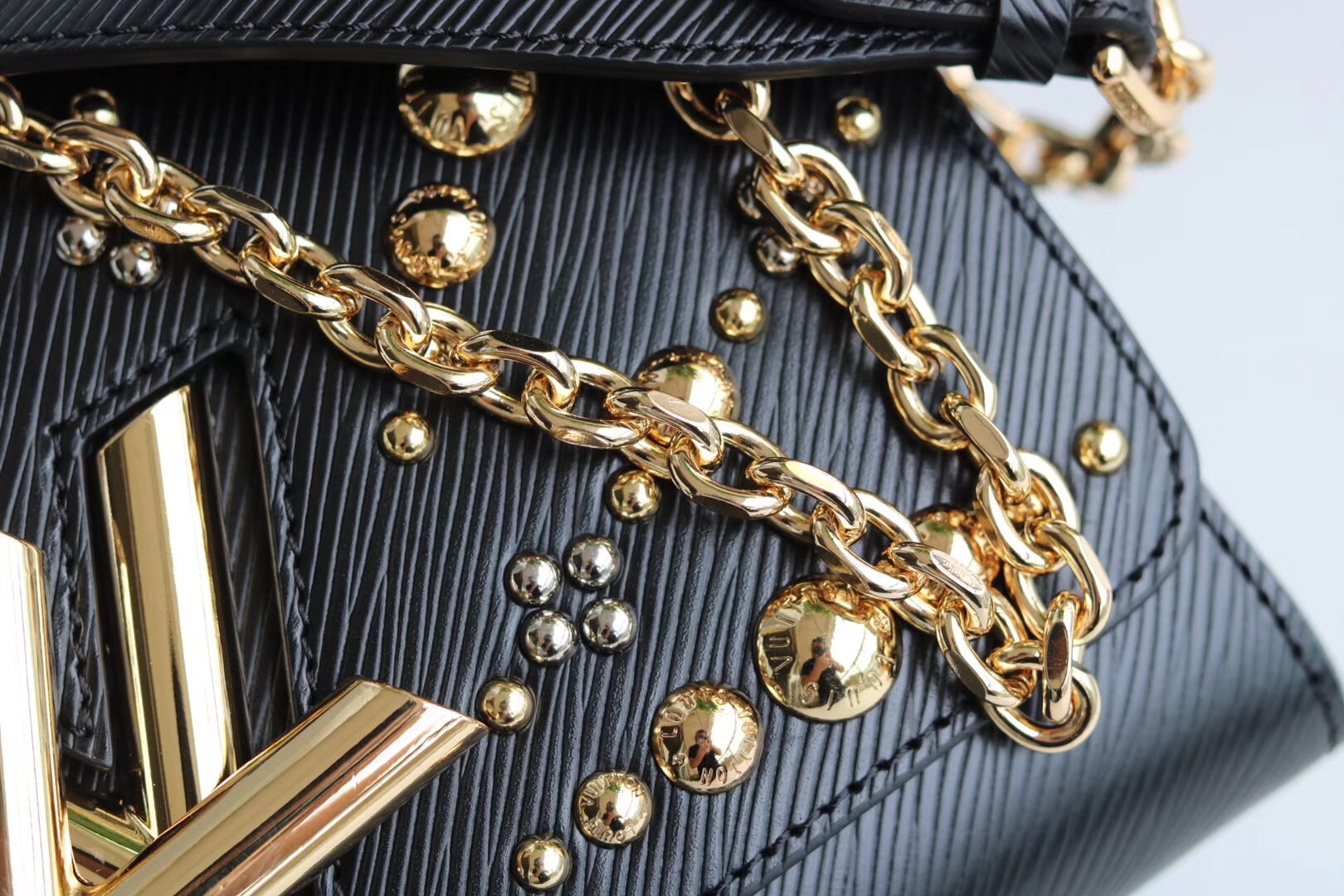 M52510, TWIST MM EPI Leather Handbag, Louis Vuitton LV