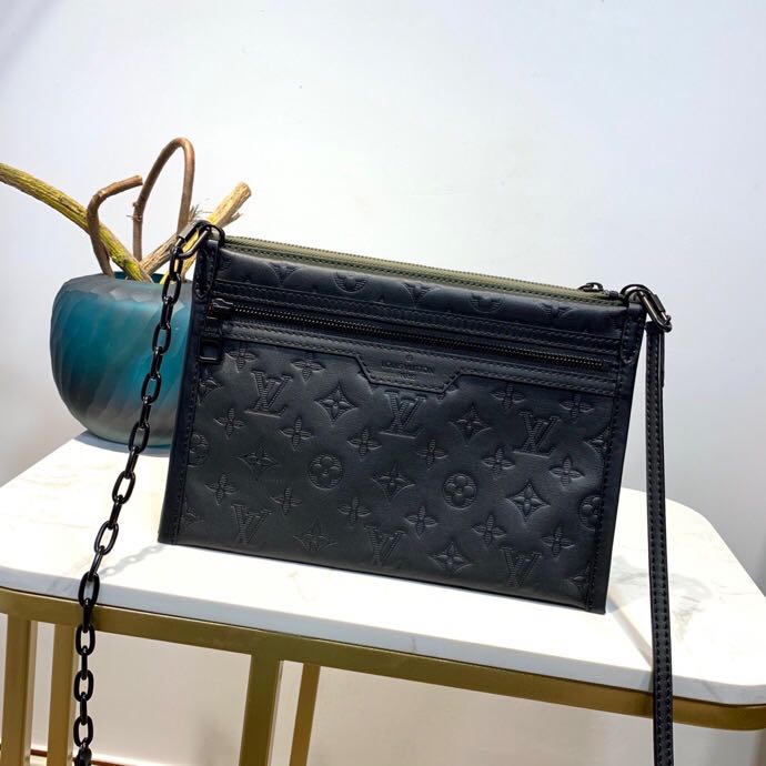 M44635, FLAT MESSENGER, Louis Vuitton LV