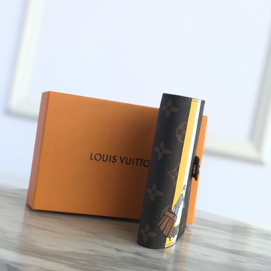 SMALL RING AGENDA COVER, LOUIS VUITTON LV Women - Accessories - Writing