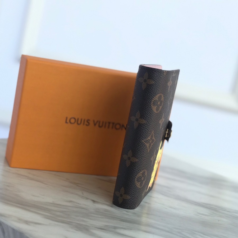 SMALL RING AGENDA COVER, LOUIS VUITTON LV Women - Accessories - Writing