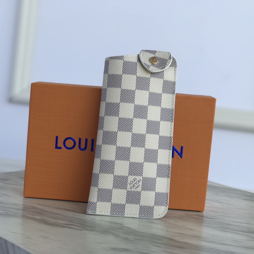 SUNGLASSES CASE MM, LOUIS VUITTON LV