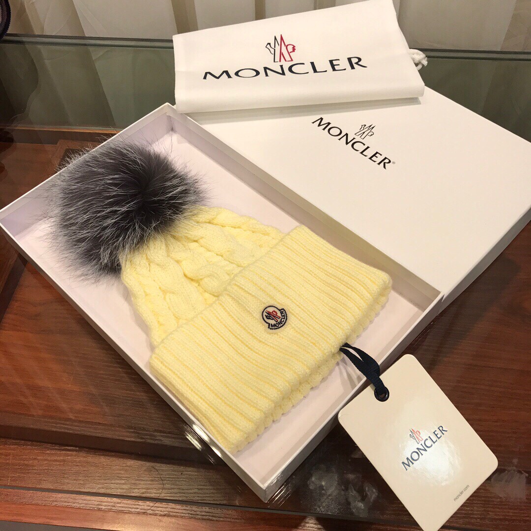 Moncler SKULLIES & BEANIES