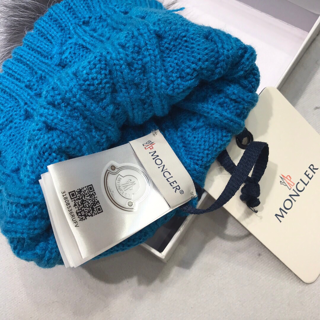 Moncler SKULLIES & BEANIES