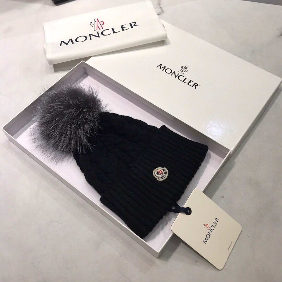 Moncler SKULLIES & BEANIES