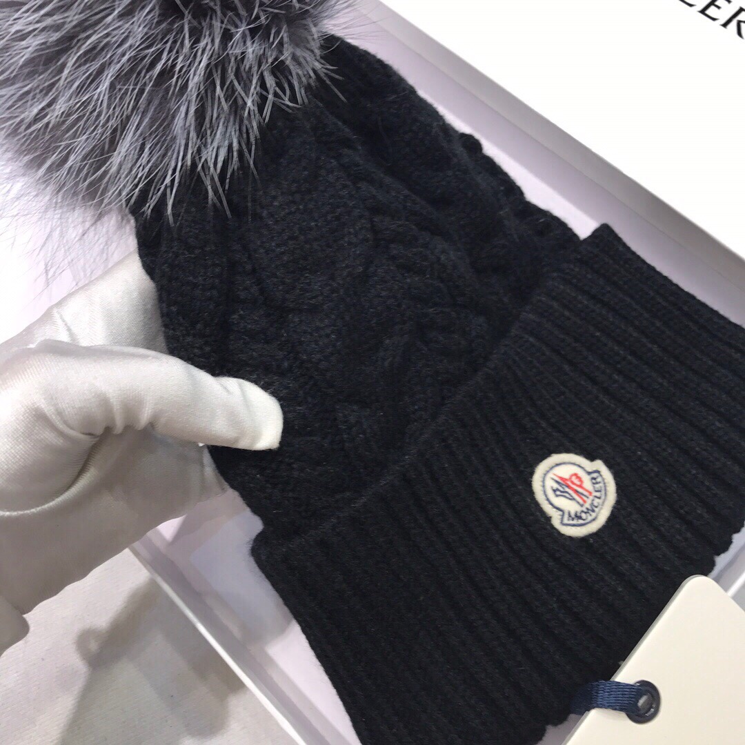 Moncler SKULLIES & BEANIES
