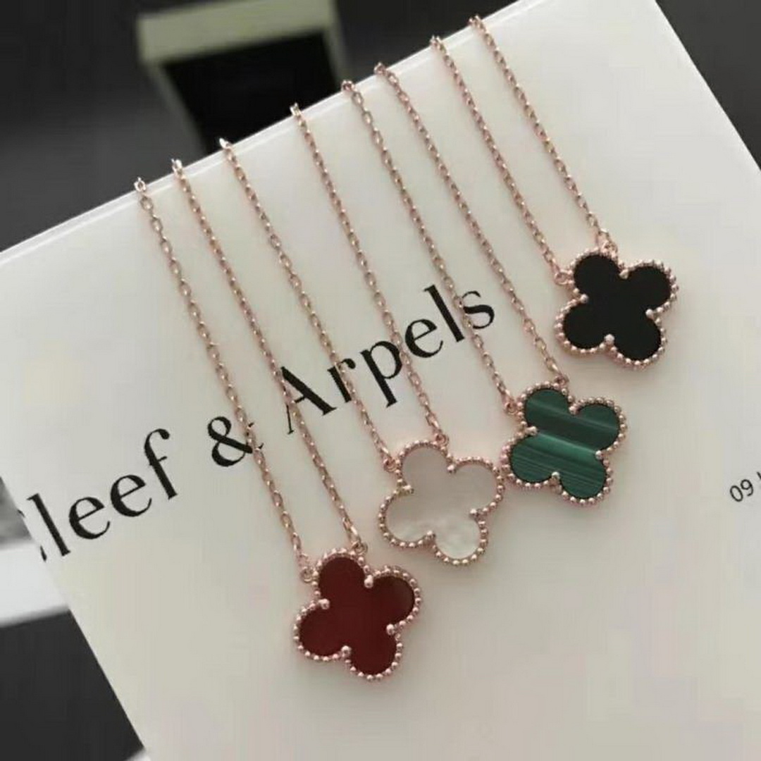VanCleef&Arpels Necklaces