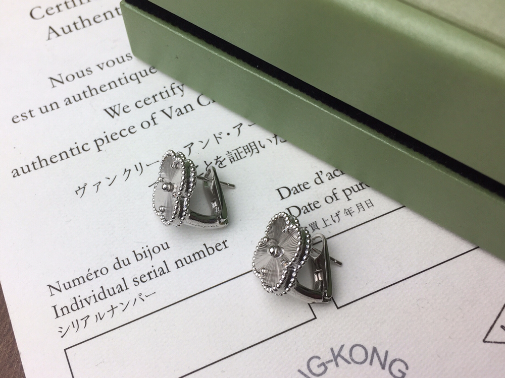 VanCleef&Arpels Earrings