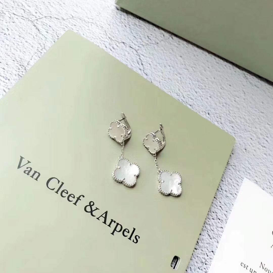 VanCleef&Arpels Earrings