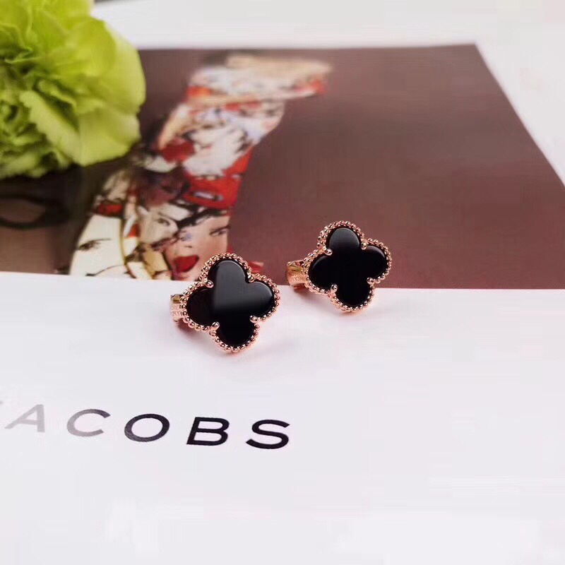 VanCleef&Arpels Earrings