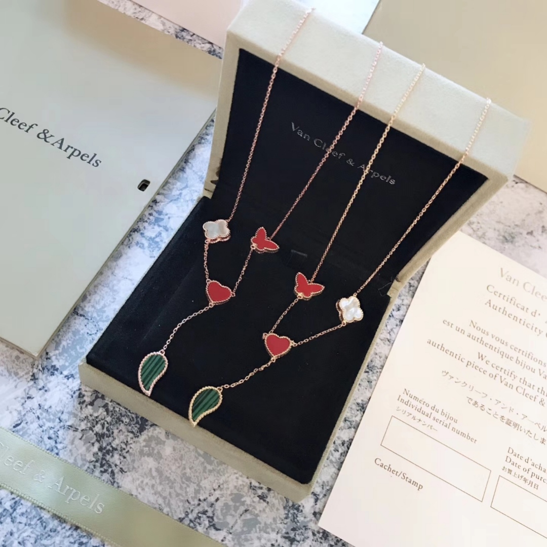 VanCleef&Arpels Necklaces & Pendants