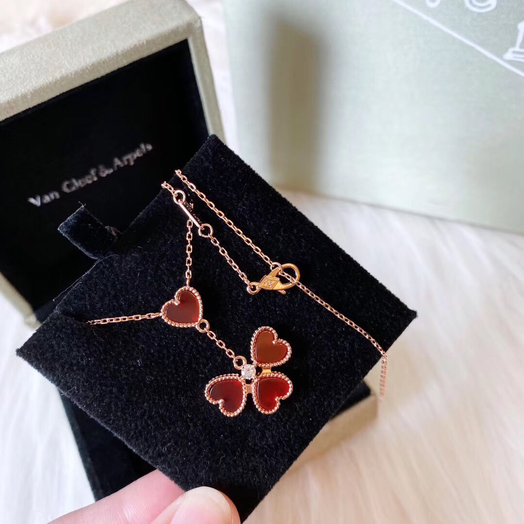 VanCleef&Arpels Necklaces & Pendants