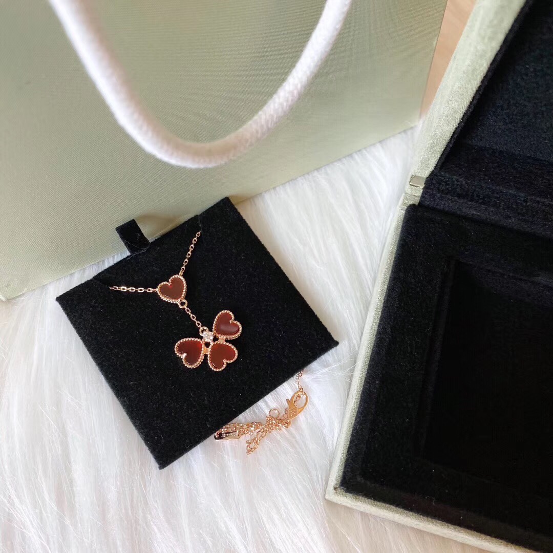 VanCleef&Arpels Necklaces & Pendants