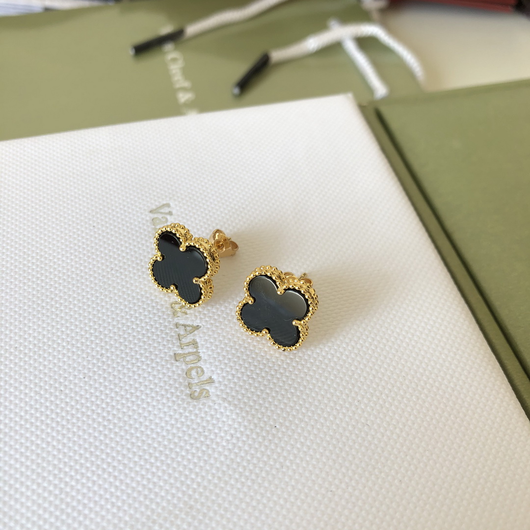 VanCleef&Arpels Earrings