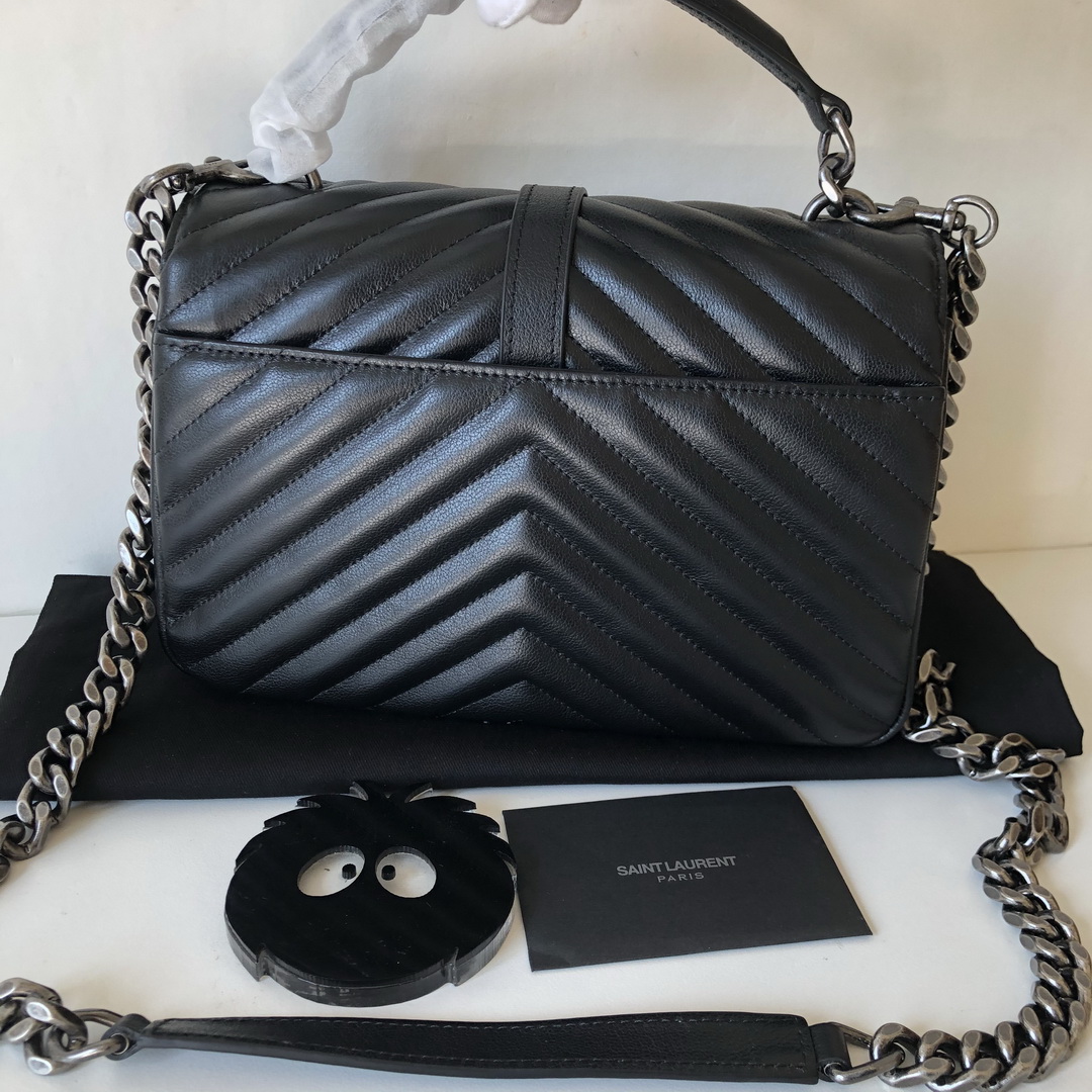 CLASSIC MEDIUM COLLÈGE BAG MATELASSÉ LEATHER, YSL Saint Laurent