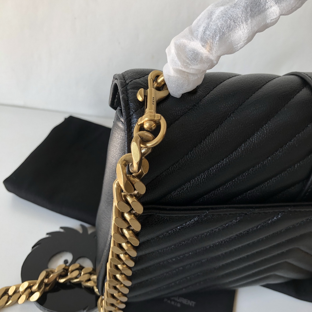 CLASSIC MEDIUM COLLÈGE BAG MATELASSÉ LEATHER, YSL Saint Laurent