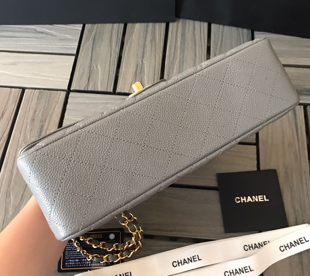 A1112, Chanel Classic Handbag & Cross Body Bag, Iridescent Grained Calfskin