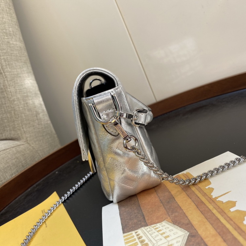 MINI BAGUETTE, FENDI BAG