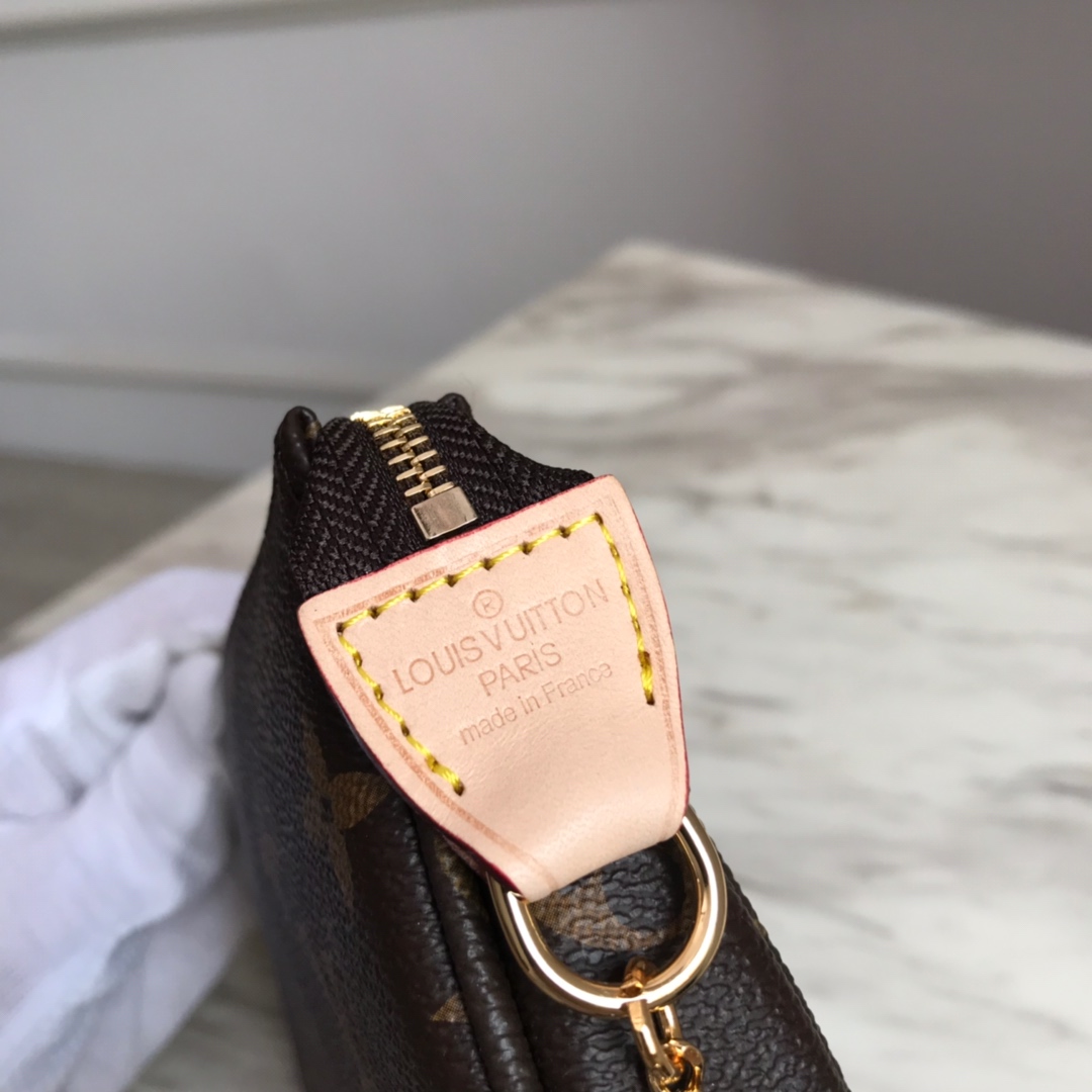 M58009, MINI POCHETTE ACCESSOIRES, LOUIS VUITTON LV