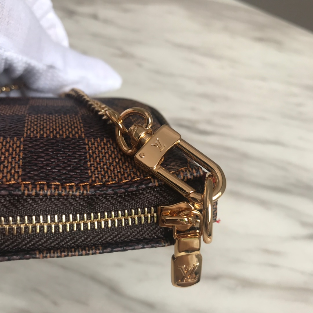 N58009, MINI POCHETTE ACCESSOIRES, LOUIS VUITTON LV