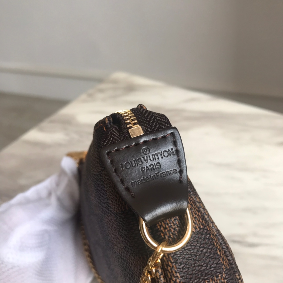 N58009, MINI POCHETTE ACCESSOIRES, LOUIS VUITTON LV