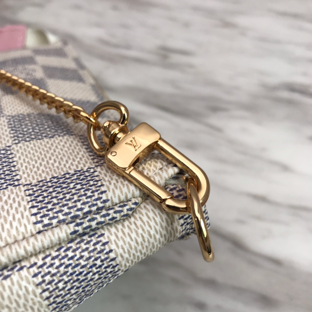 N64451, MINI POCHETTE ACCESSOIRES, Louis Vuitton LV