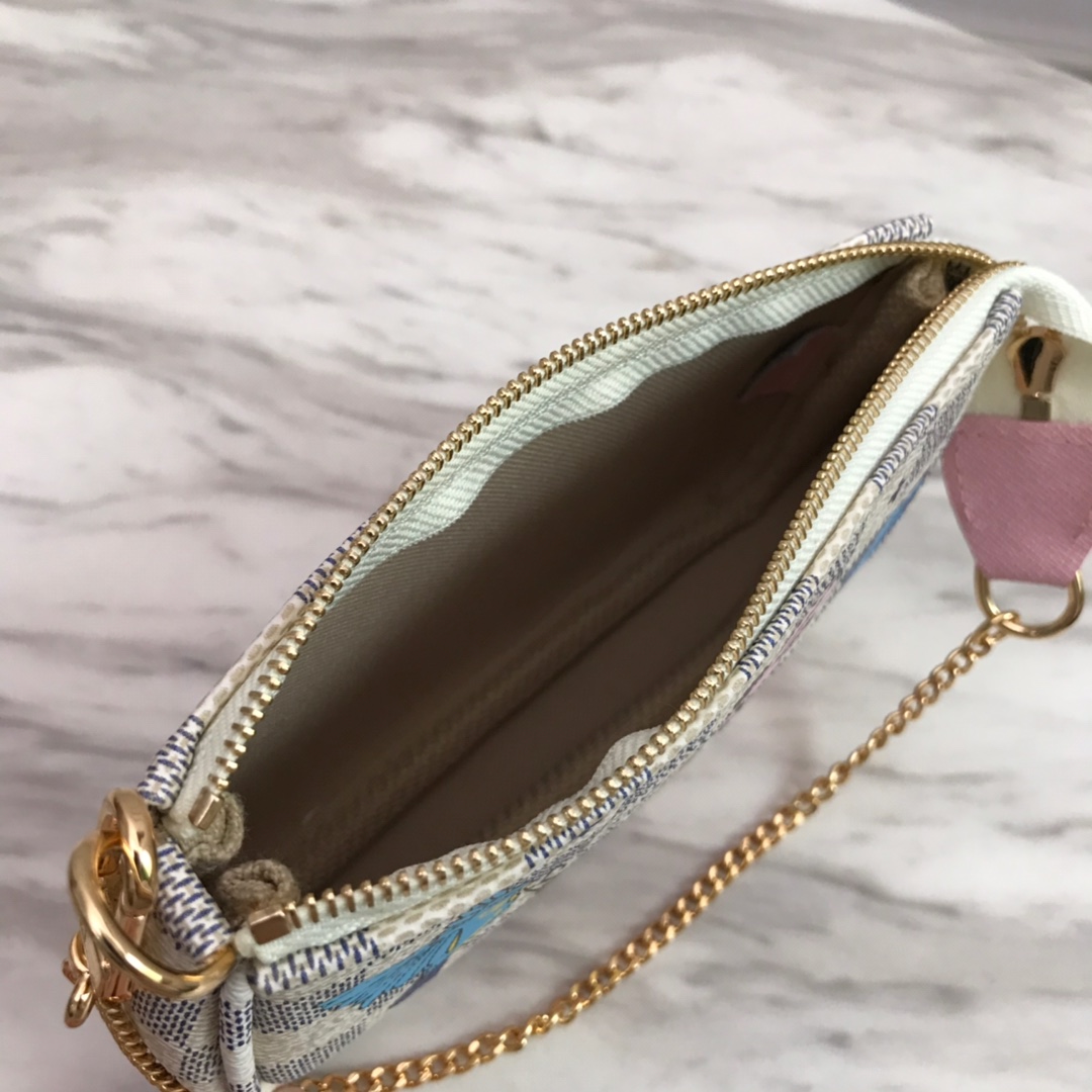 N64451, MINI POCHETTE ACCESSOIRES, Louis Vuitton LV