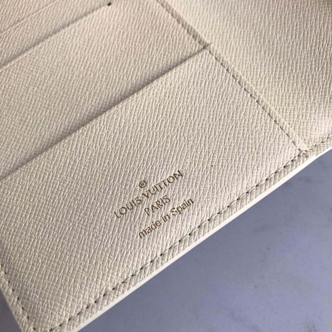 Louis Vuitton LV, N60032, PASSPORT COVER